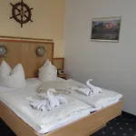 Domke Haus An Der Pensión 3*